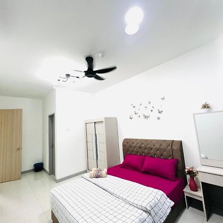 Ureshii Homestay Ladang Tanjung Kuala Terengganu With Pool Εξωτερικό φωτογραφία