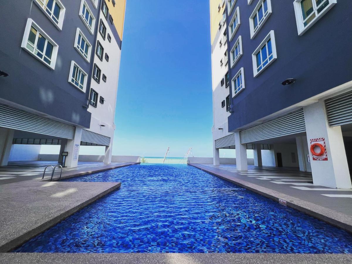 Ureshii Homestay Ladang Tanjung Kuala Terengganu With Pool Εξωτερικό φωτογραφία