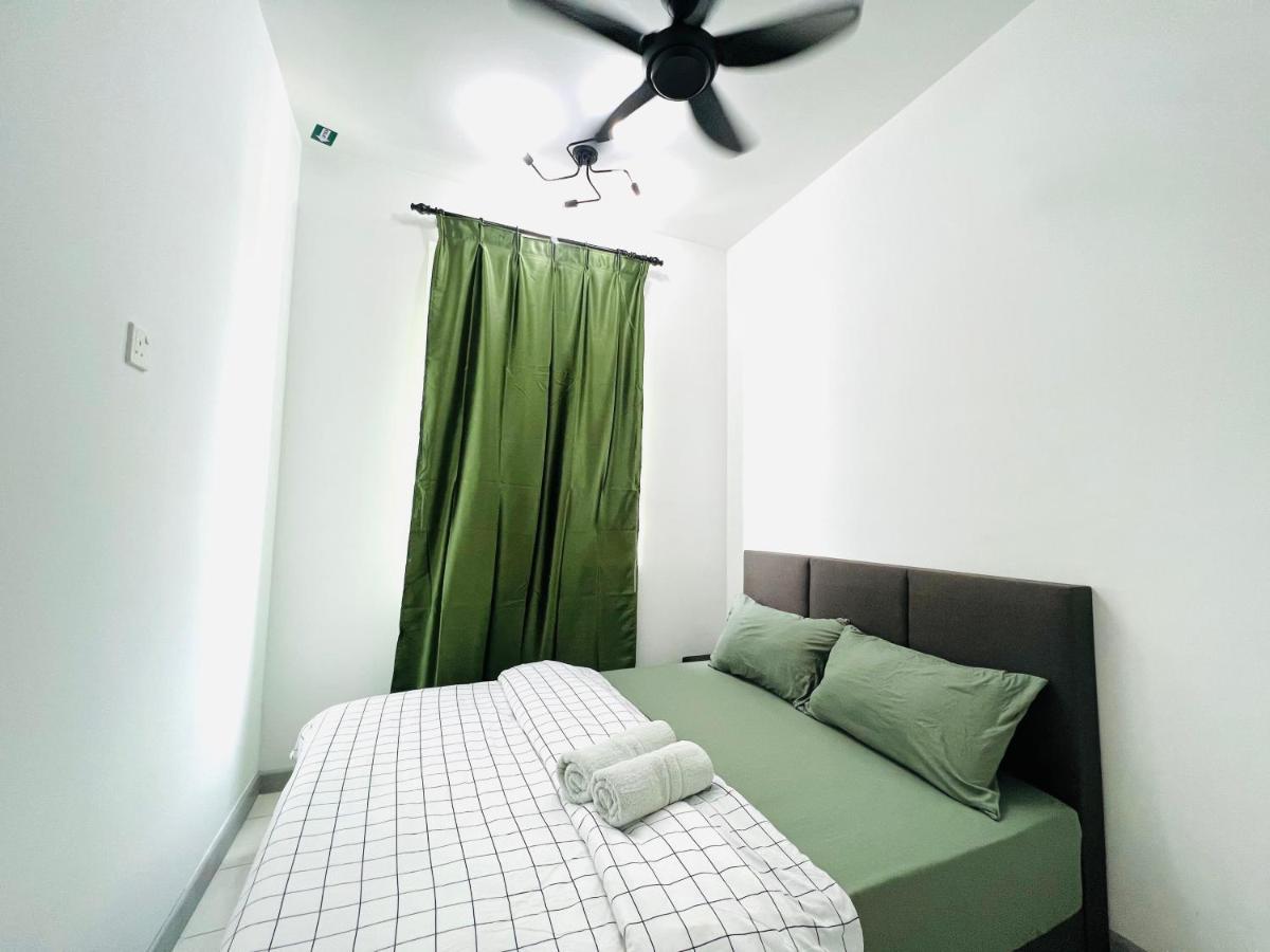Ureshii Homestay Ladang Tanjung Kuala Terengganu With Pool Εξωτερικό φωτογραφία