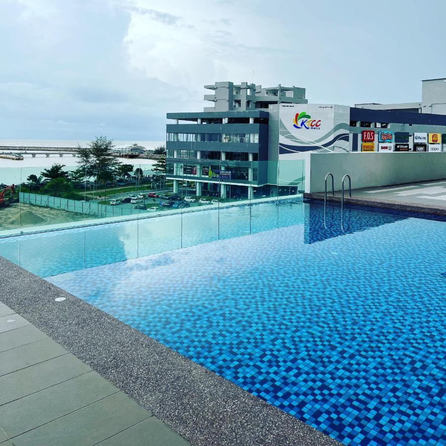 Ureshii Homestay Ladang Tanjung Kuala Terengganu With Pool Εξωτερικό φωτογραφία
